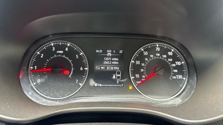 Dacia Jogger 1.0 TCe Essential 5dr Petrol Estate